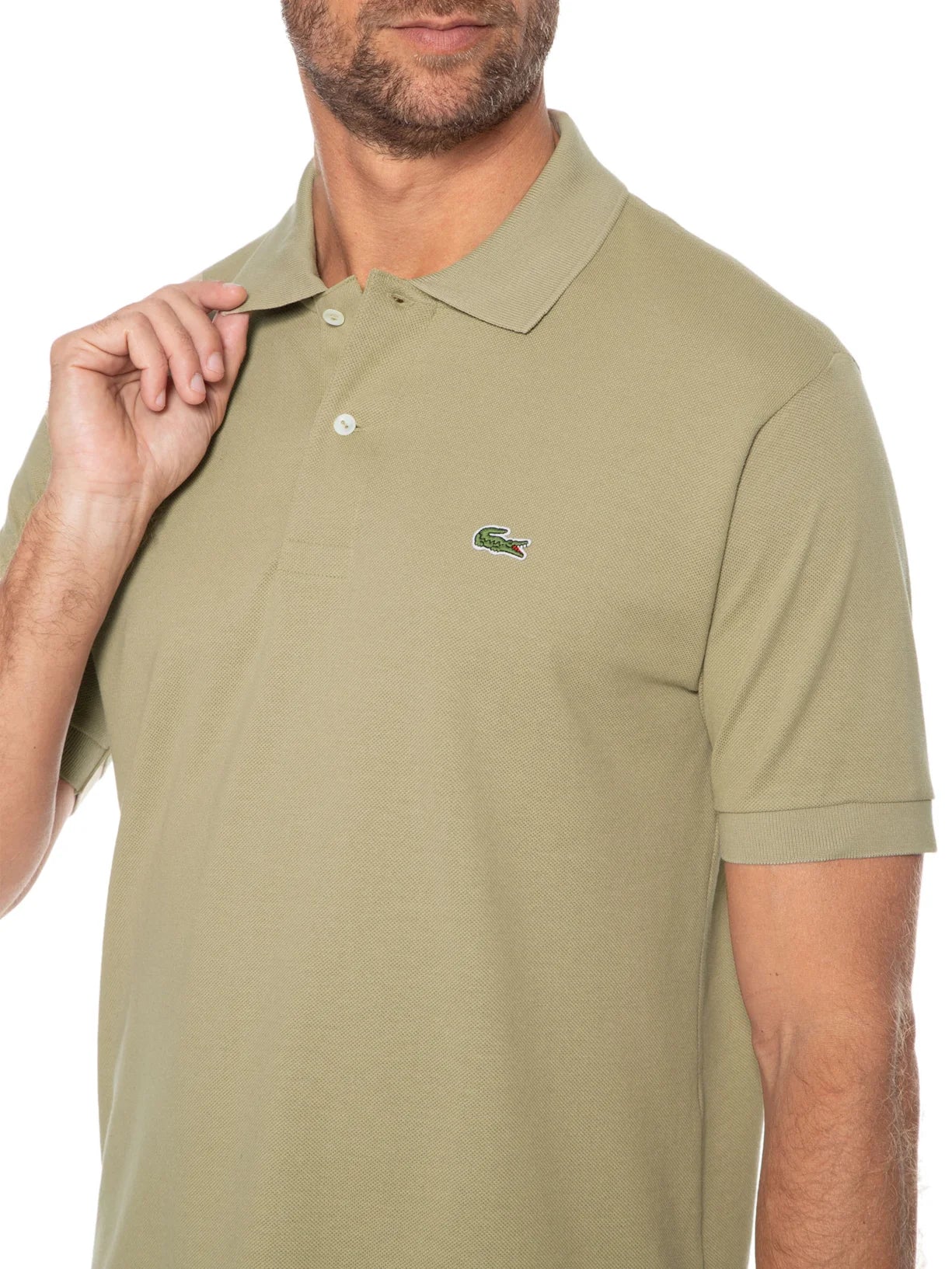¡La camiseta polo premium que te hace ver elegante y fresco en cada ocasión!
