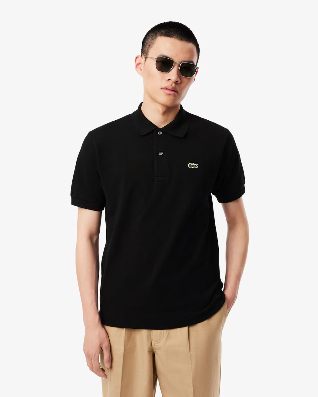 ¡La camiseta polo premium que te hace ver elegante y fresco en cada ocasión!